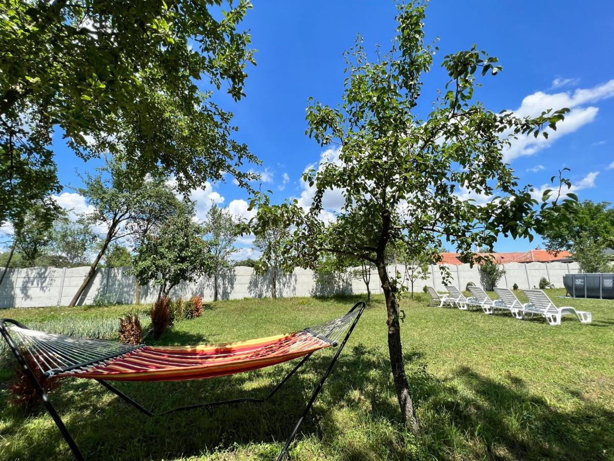 Garden Villa Braşov Exterior foto